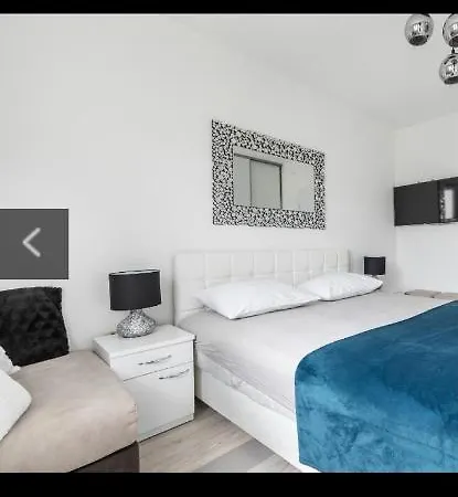 Mary Apartment