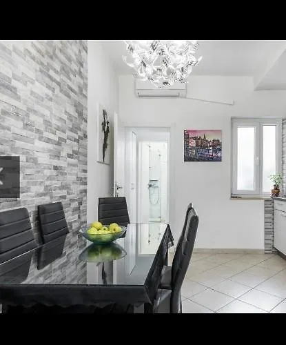 Apartament Mary Split
